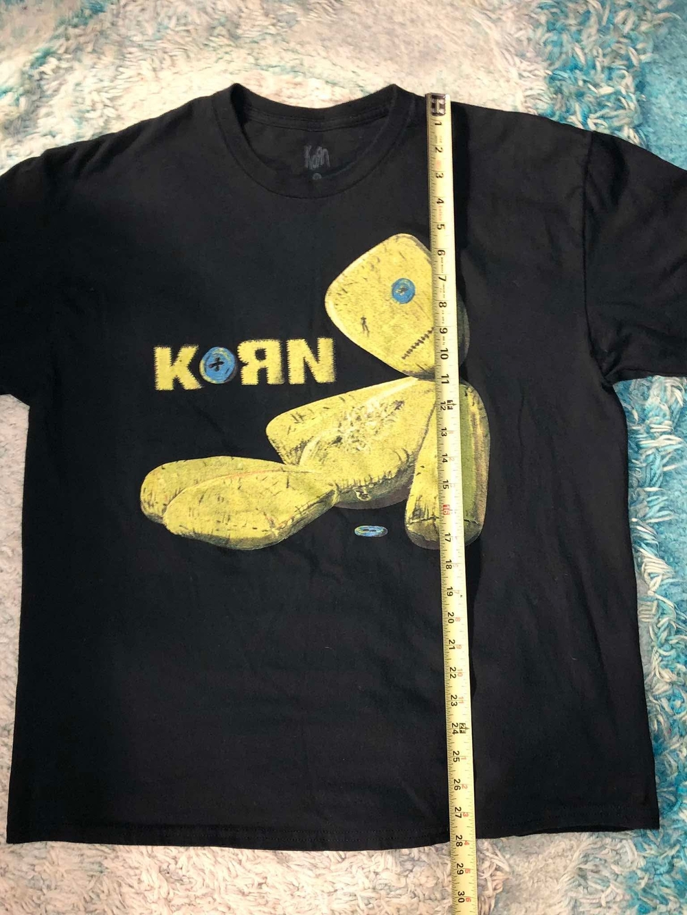 Korn "Issues" album t-shirt featuring the iconic rag doll graphic - Picture 3 of 4